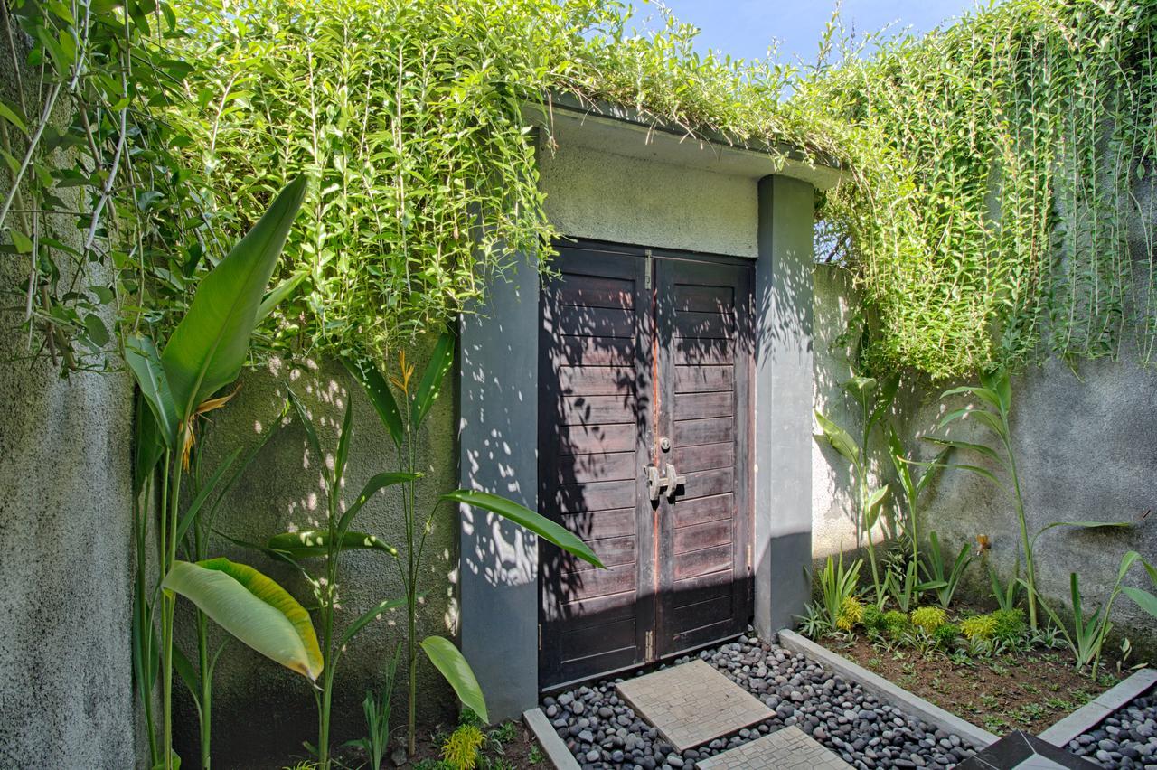 The Yogasari Seminyak Hotel Exterior foto