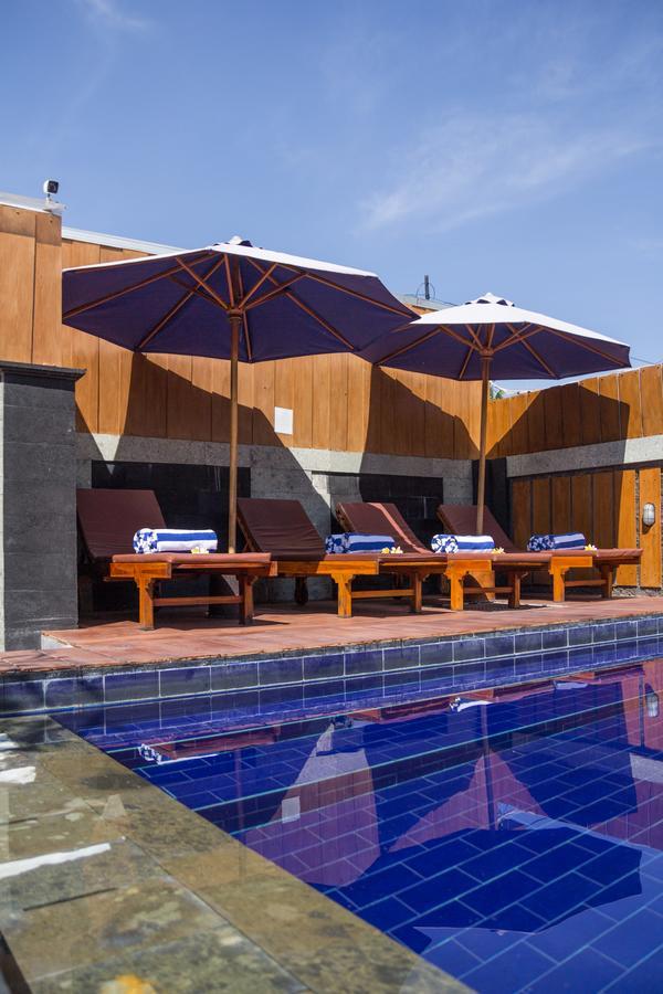 The Yogasari Seminyak Hotel Exterior foto