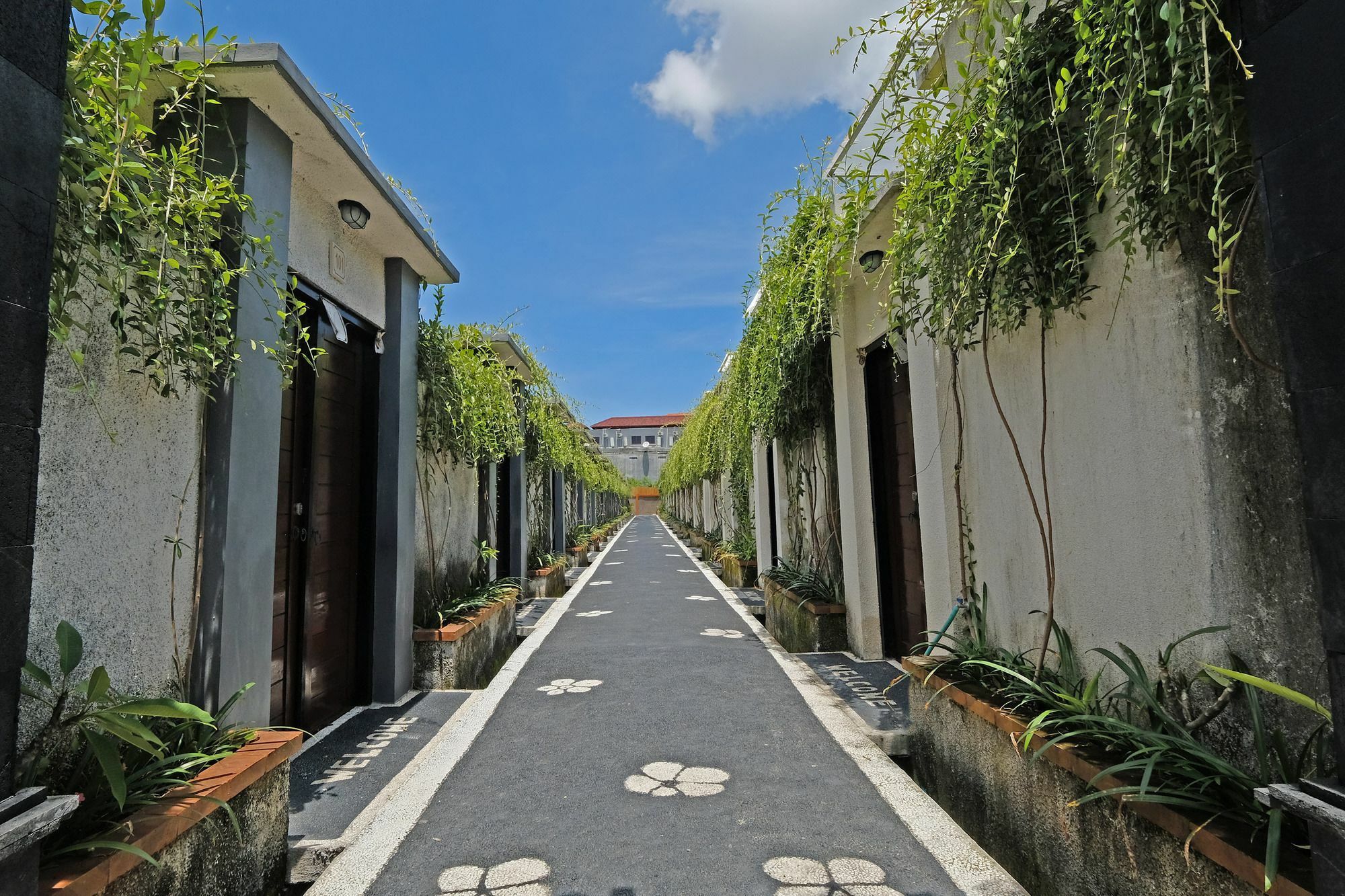 The Yogasari Seminyak Hotel Exterior foto